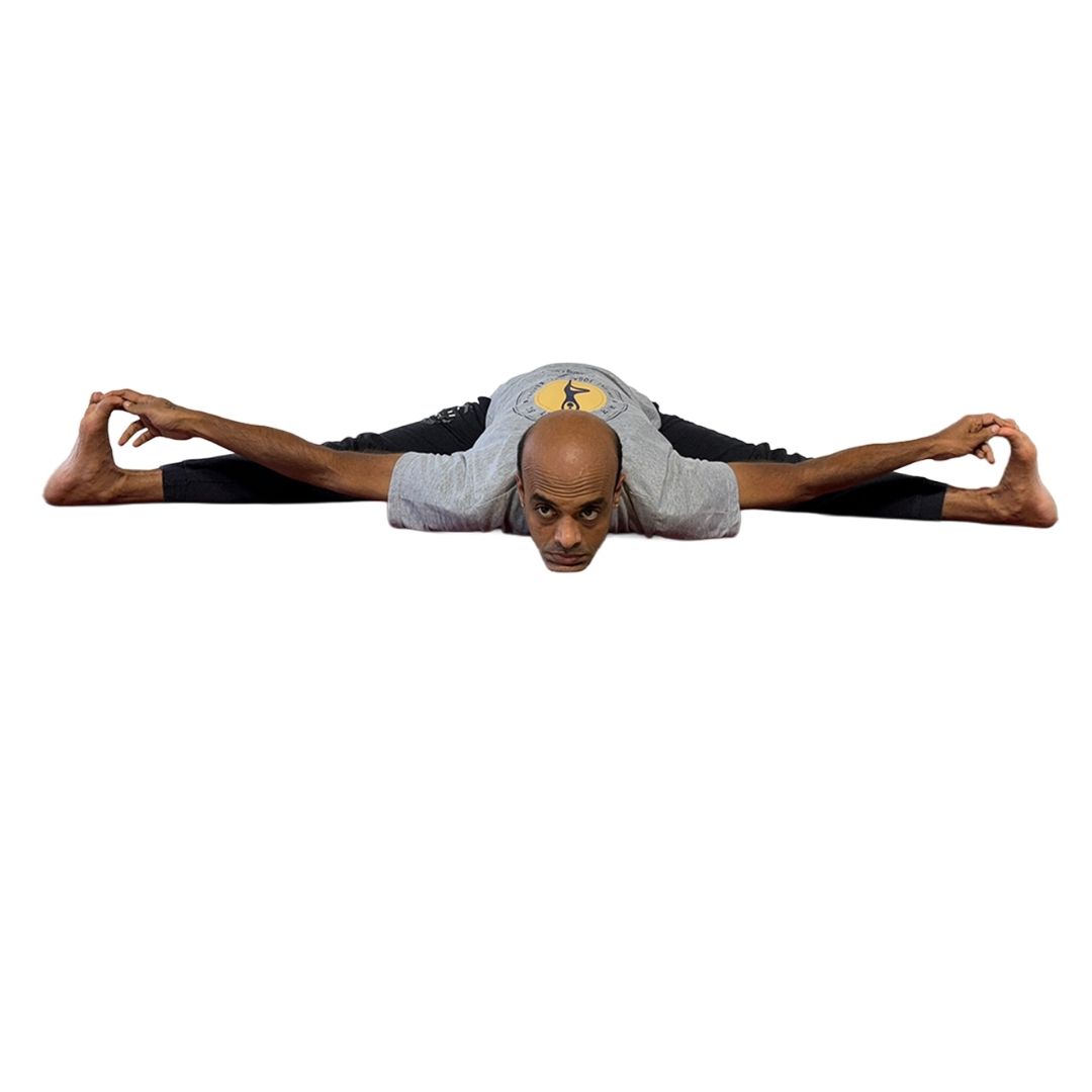 36. Upavistha Konasana B